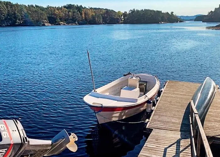 6 Person In Appartement