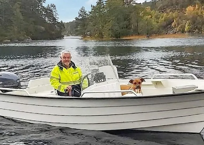 6 Person In Appartement